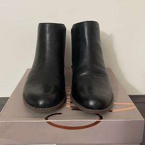 Crown Vintage Booties